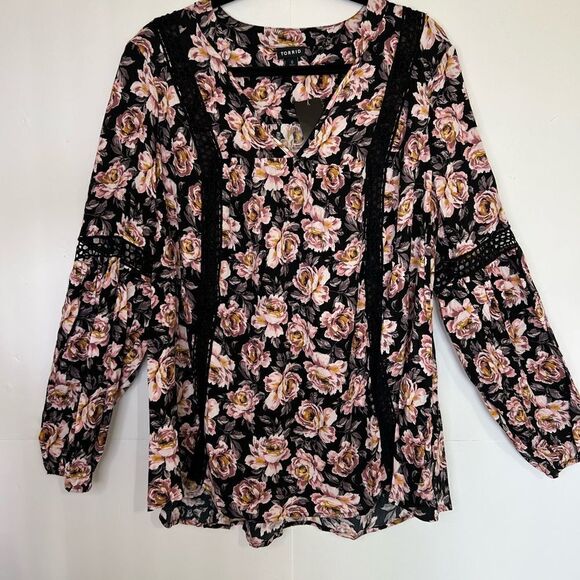 TORRID TUNIC BLOUSE - Picture 1 of 16